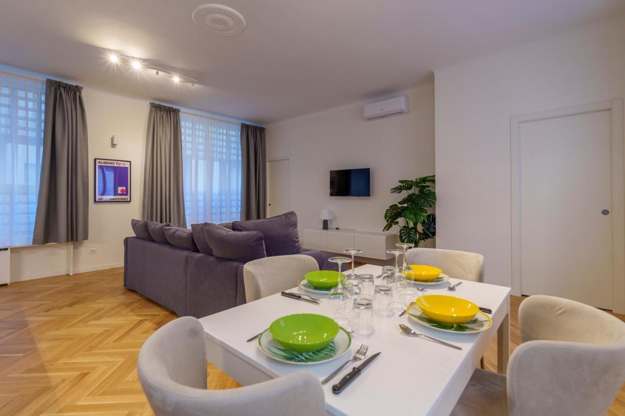 Appartamento Duomo-Porta VeneziaLuxury Wifi E Netflix Milano Esterno foto