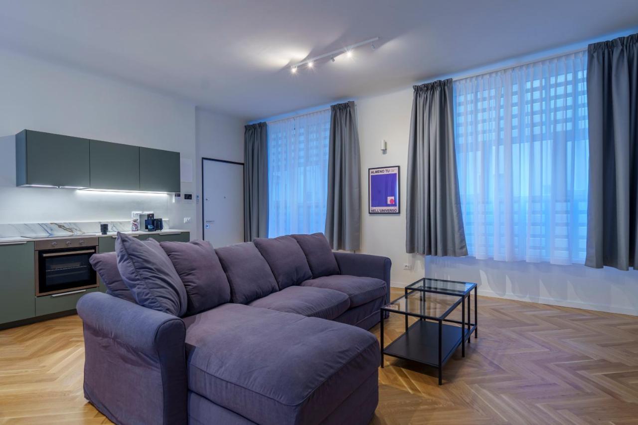 Appartamento Duomo-Porta VeneziaLuxury Wifi E Netflix Milano Esterno foto